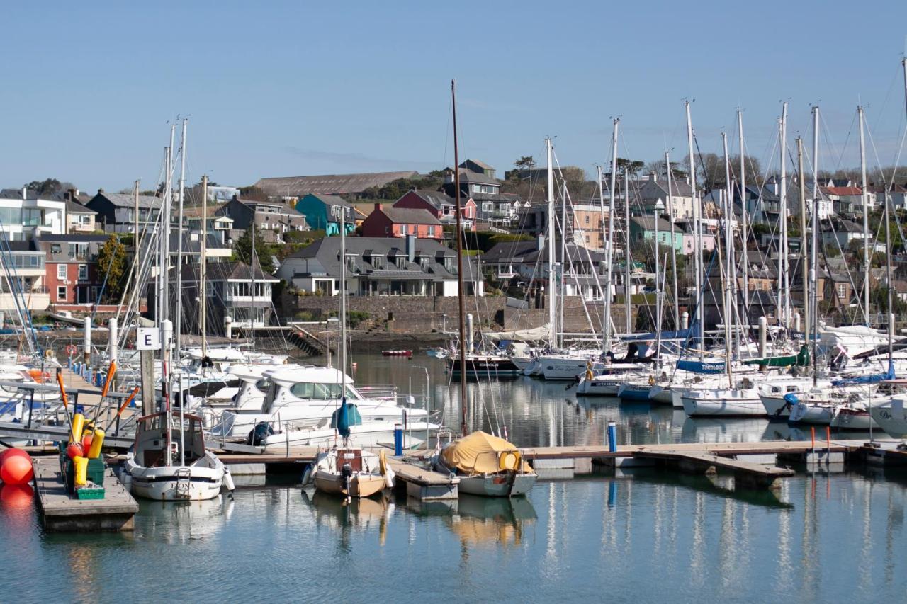 Вілла The Kinsale 4 Center Екстер'єр фото